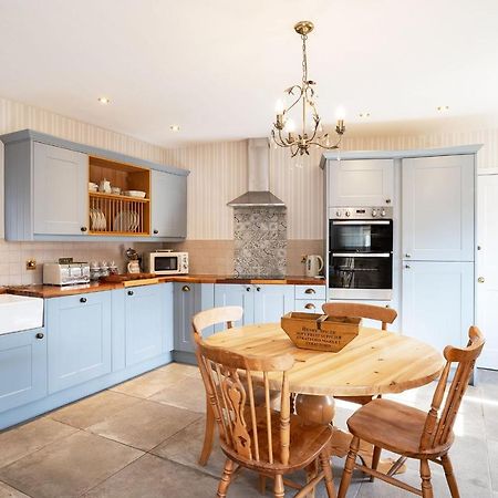 Thrums Cottage Kirriemuir Eksteriør billede