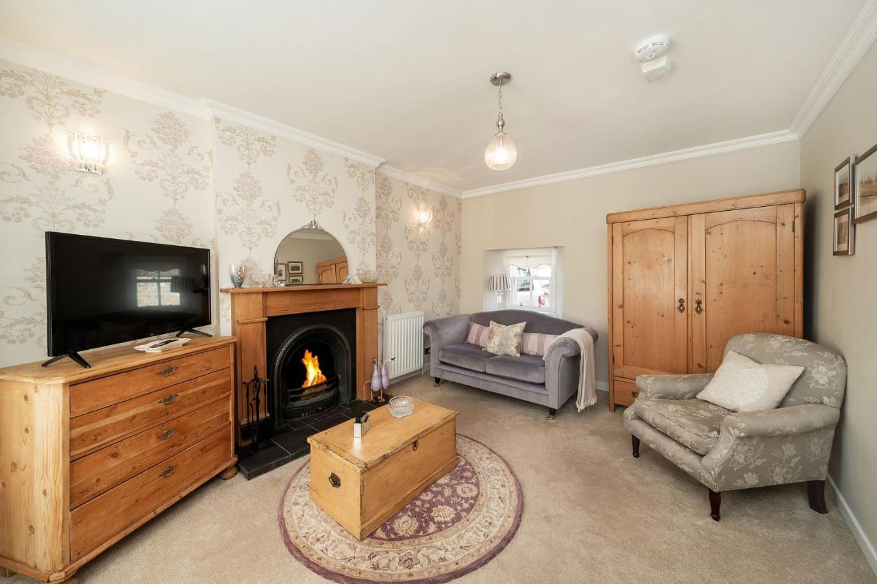 Thrums Cottage Kirriemuir Eksteriør billede
